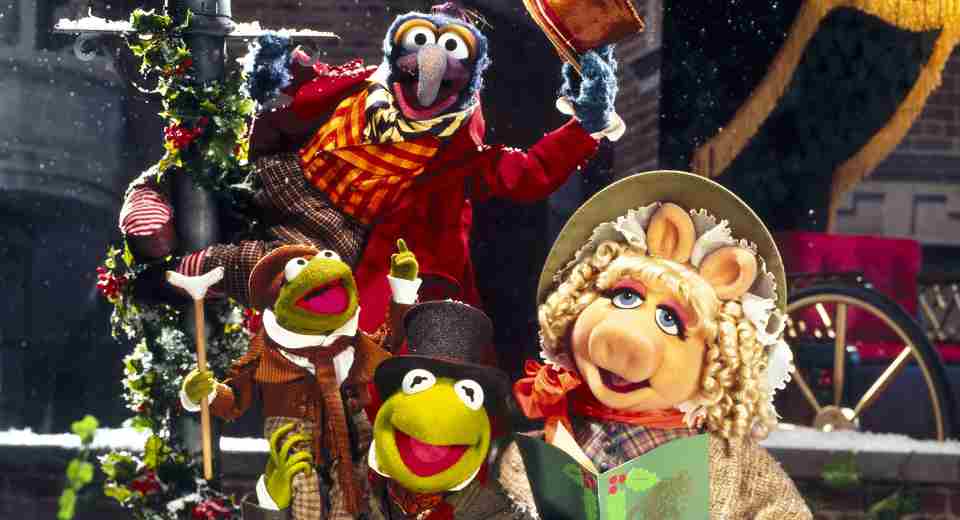 One of the funniesz Christmas Movies is The Muppets