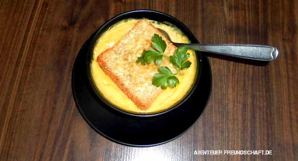At number 4 in our best potato soup recipes is this potato soup au gratin with cheese toast.