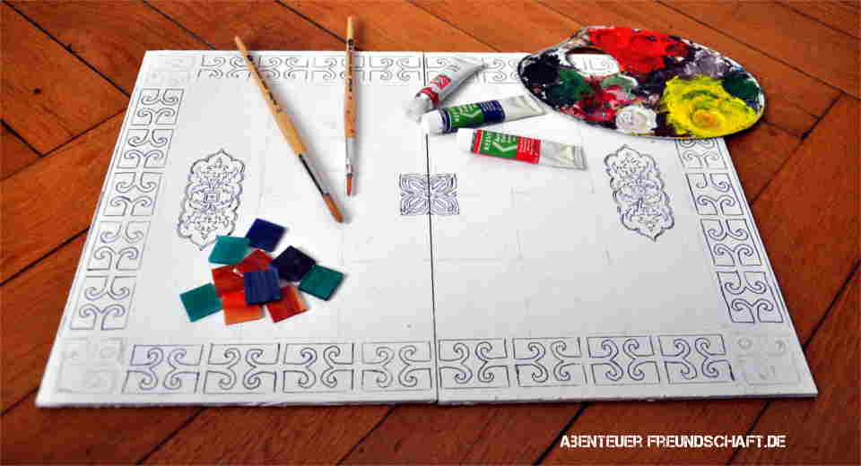Bagh Chal Brettspiel selbst machen - Spieltbrett mit vorgemalten Muster