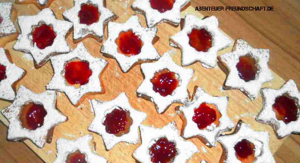 Rezepte für Weihnachtsplätzchen: Himbeer-Spitzbuben
