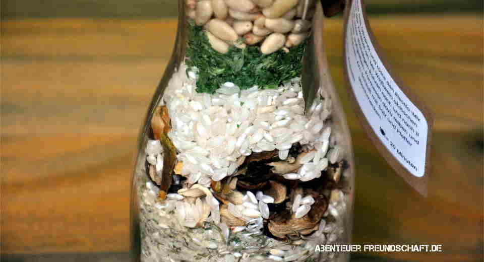 Risotto in a jar gift to make yourself with dried porcini mushrooms, herbs and nuts