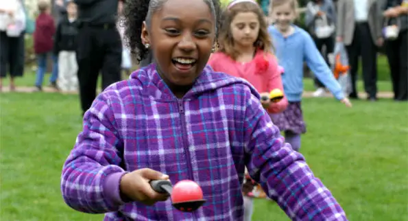 Easter games for kids - Easter egg run 