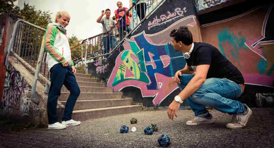 Crossboccia is boules for the new generation: action-packed, hip and creative. 