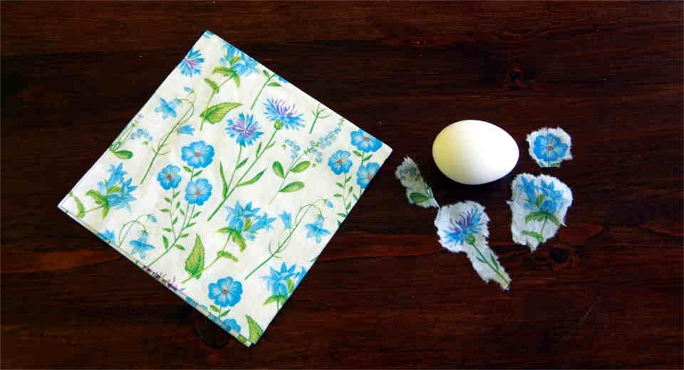 How to make decoupage Easter eggs with napkin technique is quick