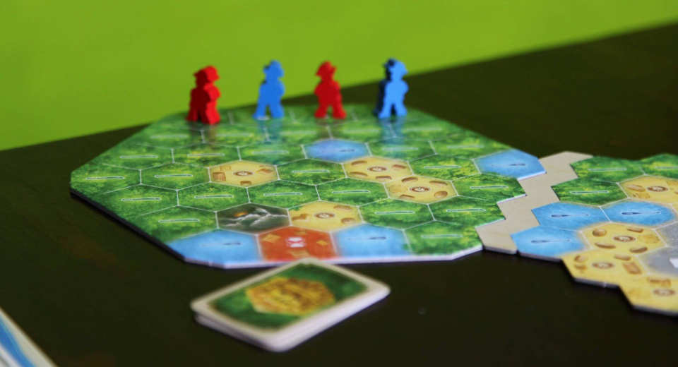 The Quest for El Doroado board game can be played with 2 to 4 players