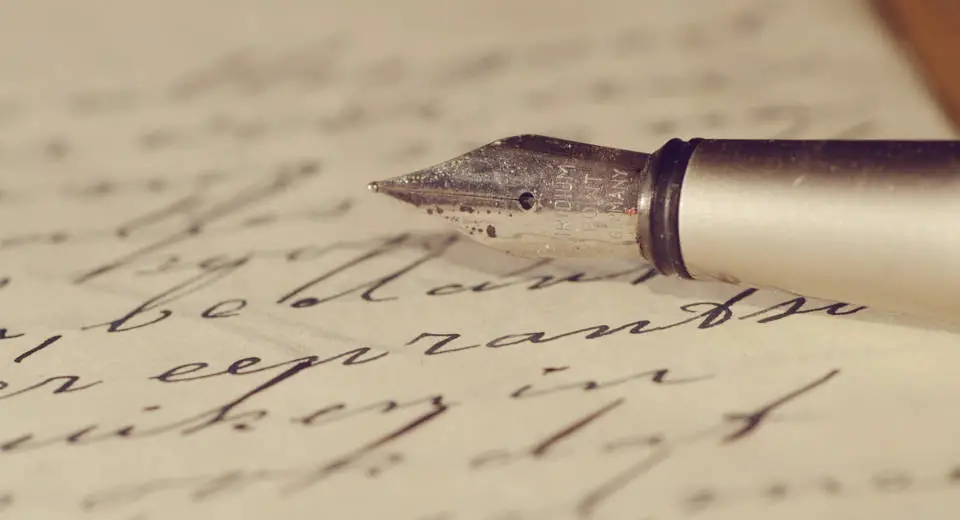 Letter and fountain pen - writing is a great way to fight boredom at home