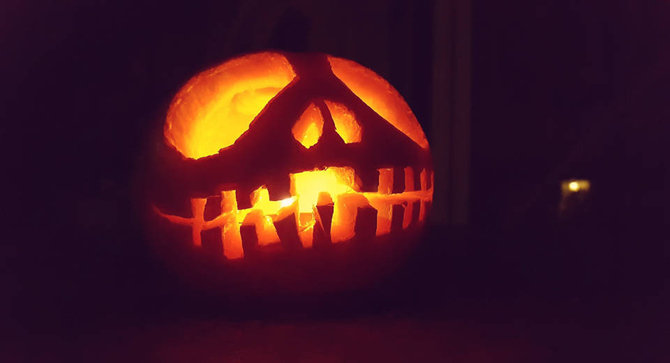 What are the names of the typical jack-o-lanterns of Halloween? - That's one of the Halloween quiz questions
