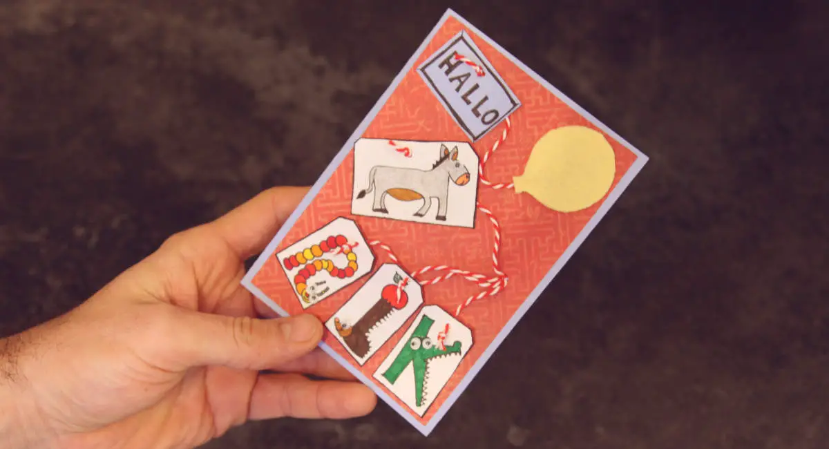 Babykarte basteln mit süßen Tier-Buchstaben