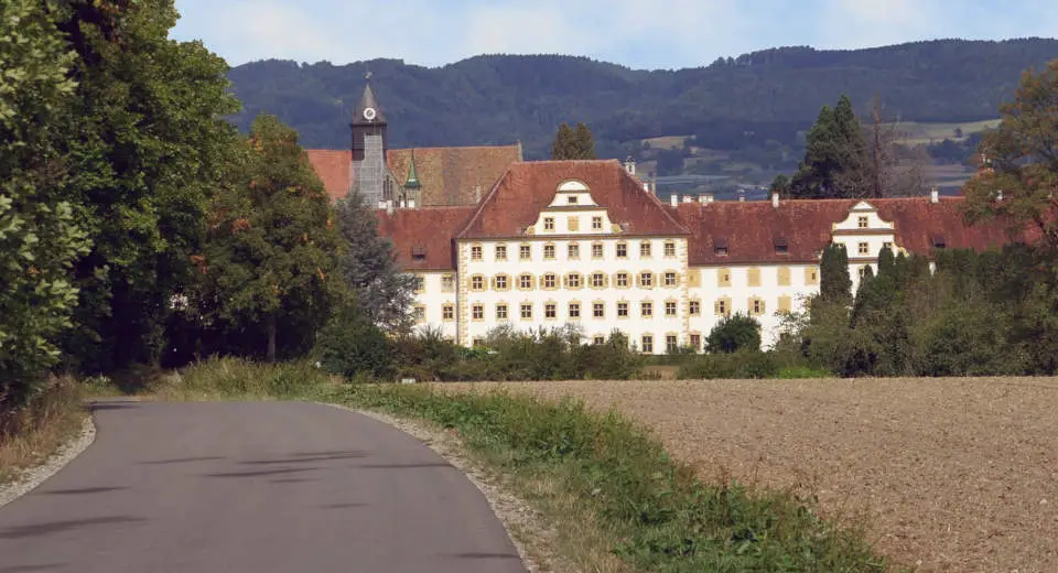 Kloster und Schloss Salem ist eines der schönsten Kulturdenkmäler am Bodensee und eines der lohnenswertesten Ausflugsziele am Bodensee für Familien.