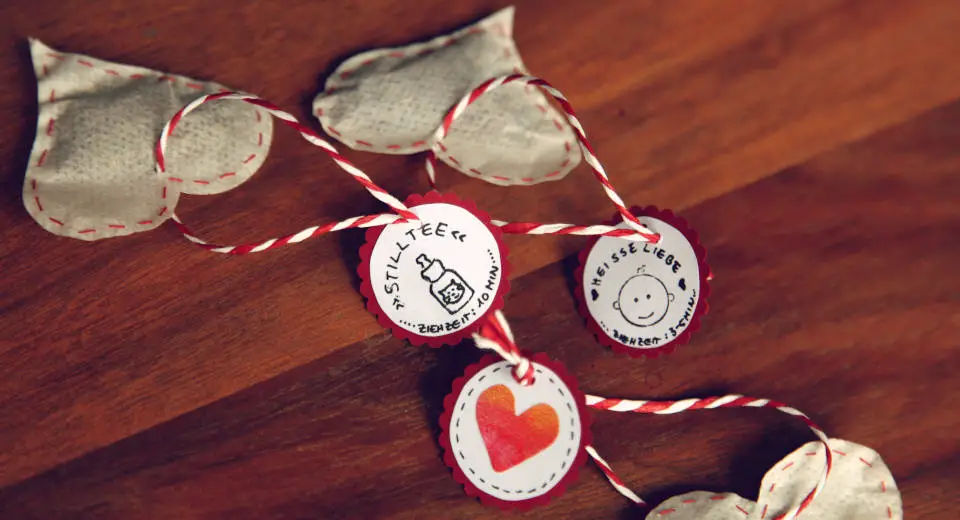 There's room for a personal message on the labels of the heart tea bags