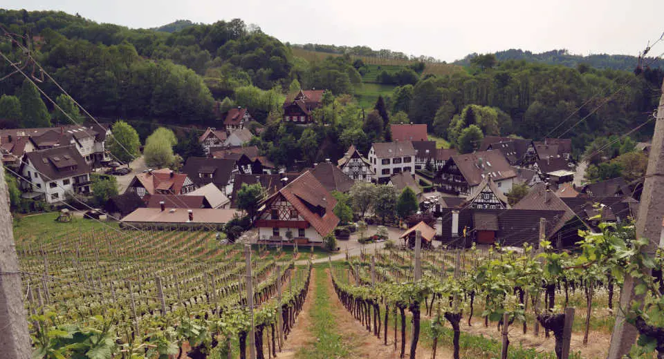 Sasbachwalden is a quaint wine village in the Ortenau region and one of the places to visit in the northern Black Forest that is particularly worthwhile for gourmets